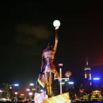 香港の像