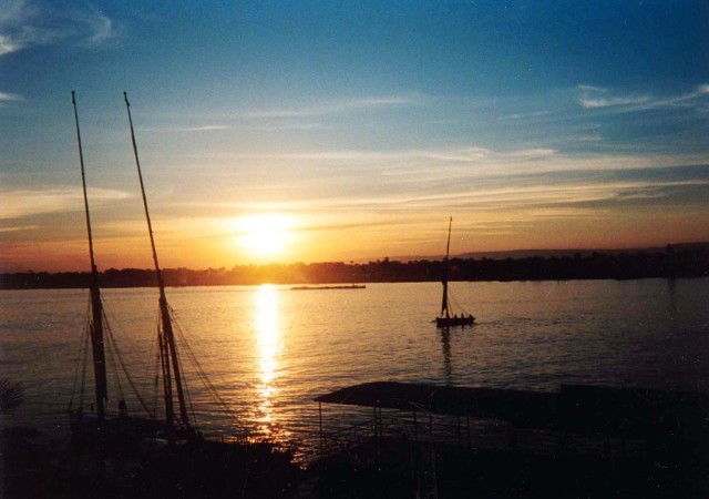 ナイル川の夕日